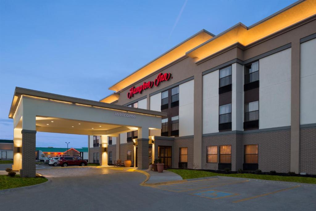 Hampton Inn Findlay Main image 1